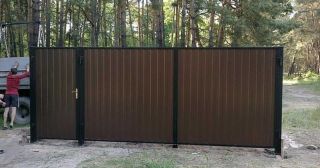 Купить распашные ворота из профнастила Южноуральск, цена от 2740 руб.